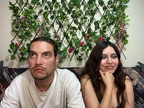 Snapshot of Jack_Emily1 chatting on March 10, 12:29 am Jack Emily1 online show from March 10, 12:29 am