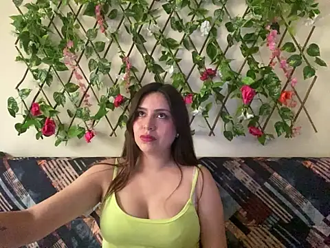 Snapshot of Jack_Emily1 chatting on March 14, 9:32 pm Jack Emily1 online show from March 14, 9:32 pm