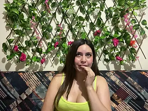 Snapshot of Jack_Emily1 chatting on March 15, 12:36 am Jack Emily1 online show from March 15, 12:36 am