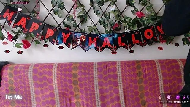 Snapshot of Jack_Emily1 chatting on October 25, 7:19 pm Jack Emily1 online show from October 25, 7:19 pm