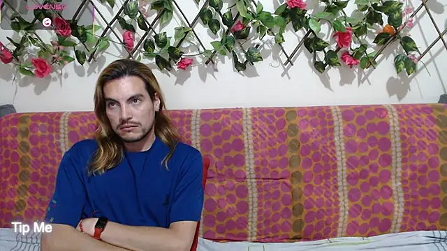 Snapshot of Jack_Emily1 chatting on November 21, 8:51 pm Jack Emily1 online show from November 21, 8:51 pm