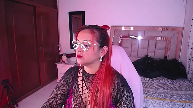 Snapshot of salomecastro_ chatting on March 13, 11:59 pm salomecastro online show from March 13, 11:59 pm