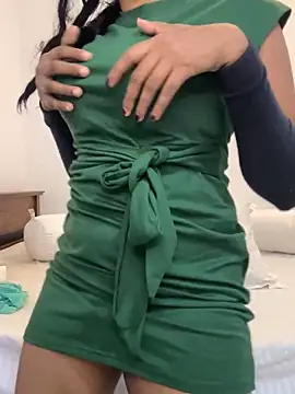 Snapshot of angelwavy chatting on January 13, 12:51 am angelwavy online show from January 13, 12:51 am