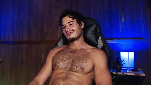 Snapshot of PedroMancini chatting on March 2, 2:21 pm PedroMancini online show from March 2, 2:21 pm