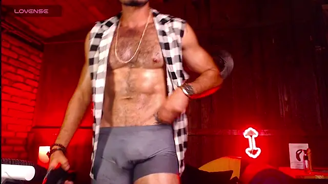 Snapshot of PedroMancini chatting on October 5, 11:08 am PedroMancini online show from October 5, 11:08 am