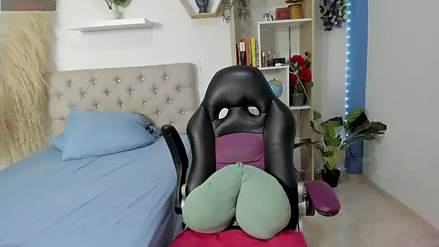 Gaby ortis online show from March 1, 1:29 am