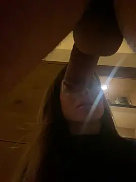 Snapshot of Etwas_neugierig chatting on January 9, 5:22 pm Etwas neugierig online show from January 9, 5:22 pm