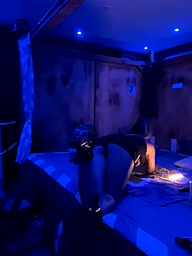 Snapshot of Etwas_neugierig chatting on September 18, 2:41 pm Etwas neugierig online show from September 18, 2:41 pm