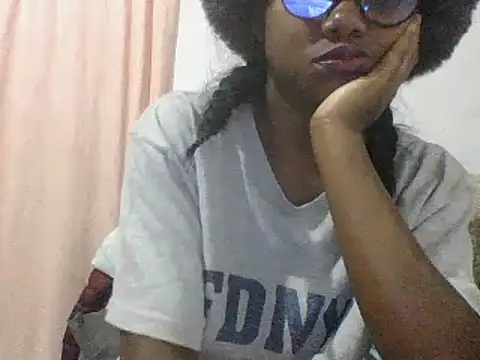 Hamie sexy online show from October 15, 7:36 pm