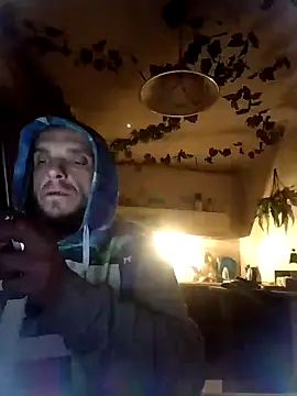 Snapshot of Sluchacze chatting on February 6, 4:10 am Sluchacze online show from February 6, 4:10 am