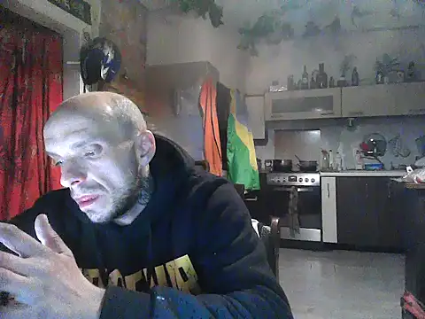 Snapshot of Sluchacze chatting on September 27, 4:17 am Sluchacze online show from September 27, 4:17 am