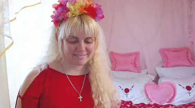 SunnySylvia online show from February 4, 6:57 am