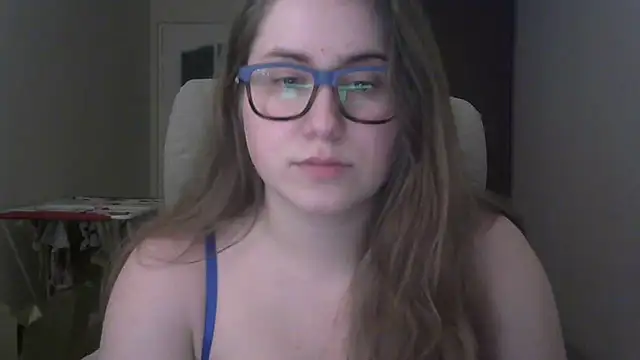 SeasonalSomeone online show from April 1, 7:22 pm