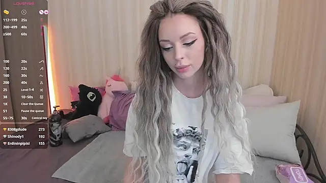 youreyesrgasm online show from February 8, 10:50 am