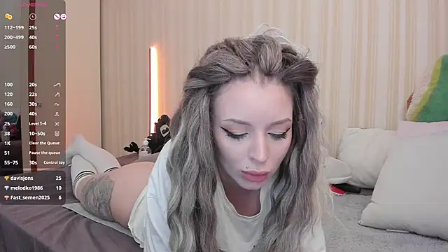 youreyesrgasm online show from February 18, 11:22 am