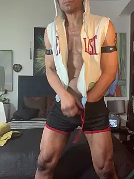 Snapshot of sashamate chatting on December 9, 12:30 pm sashamate online show from December 9, 12:30 pm