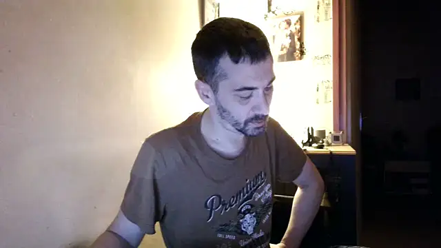 Snapshot of Ethangay chatting on November 12, 7:20 am Ethangay online show from November 12, 7:20 am