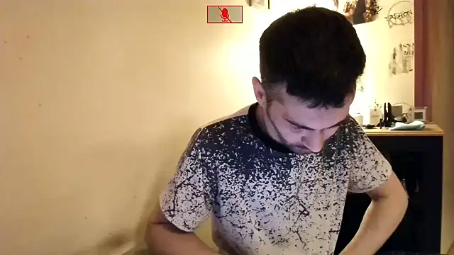 Snapshot of Ethangay chatting on November 26, 11:33 am Ethangay online show from November 26, 11:33 am