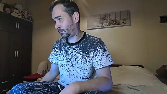 Snapshot of Ethangay chatting on November 28, 4:20 pm Ethangay online show from November 28, 4:20 pm