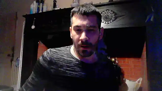 Snapshot of Ethangay chatting on December 4, 7:33 pm Ethangay online show from December 4, 7:33 pm