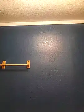 Snapshot of MaddyC6992 chatting on January 13, 6:38 am MaddyC6992 online show from January 13, 6:38 am