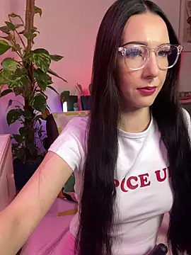 Trixie-Tainted online show from February 15, 2:11 pm