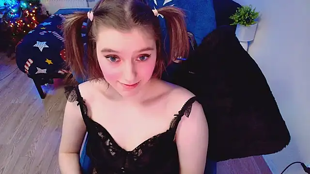 CranberryHot online show from February 7, 5:33 am