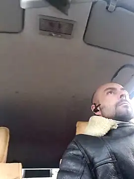 Snapshot of spidrman8 chatting on November 23, 2:50 pm spidrman8 online show from November 23, 2:50 pm