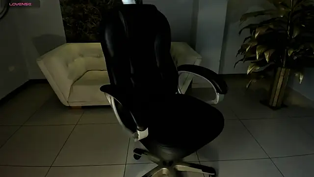 MorganHicks online show from March 17, 10:18 am