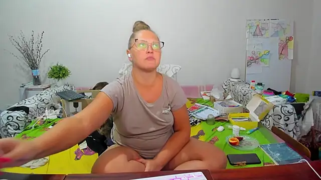 IamYourNarcotic online show from October 6, 3:09 pm