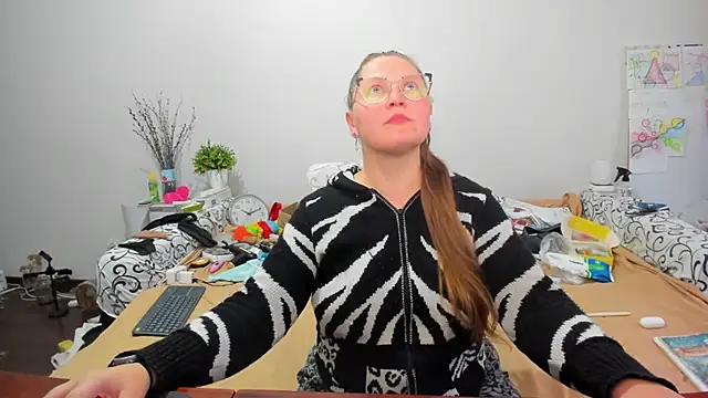 IamYourNarcotic online show from February 26, 2:27 pm