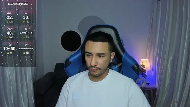 Snapshot of Nick_Moca chatting on December 21, 9:36 pm Nick Moca online show from December 21, 9:36 pm