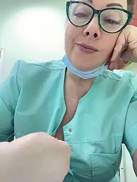 Alice Sweetyyy online show from February 3, 12:57 pm