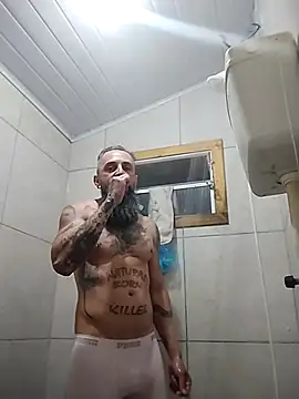 Snapshot of mitrandyr chatting on November 15, 2:09 am mitrandyr online show from November 15, 2:09 am