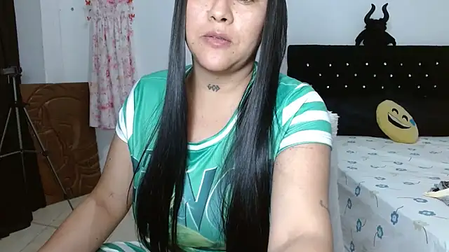 venuz mendoza20 online show from May 23, 1:04 pm