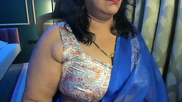 Snapshot of tarivishu23 chatting on April 27, 1:03 am tarivishu23 online show from April 27, 1:03 am