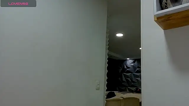 jerryandjessica online show from April 17, 11:19 pm