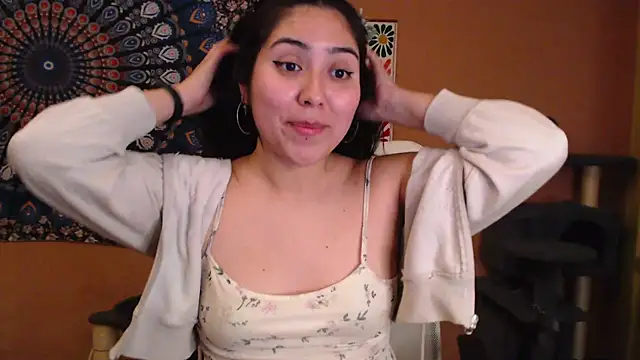 Snapshot of IntimateTales chatting on March 11, 8:09 pm IntimateTales online show from March 11, 8:09 pm