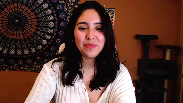 Snapshot of IntimateTales chatting on March 22, 10:37 pm IntimateTales online show from March 22, 10:37 pm