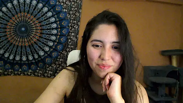 IntimateTales online show from November 16, 8:47 pm