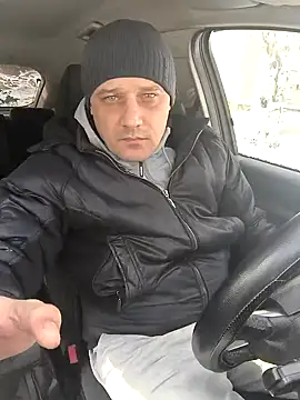 Snapshot of DanielOhCool chatting on February 16, 10:54 am DanielOhCool online show from February 16, 10:54 am