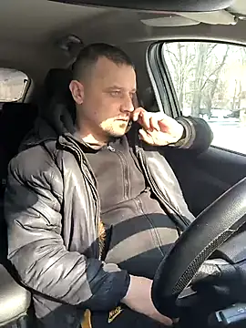 Snapshot of DanielOhCool chatting on February 25, 9:31 am DanielOhCool online show from February 25, 9:31 am