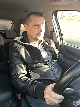 Snapshot of DanielOhCool chatting on March 7, 6:02 am DanielOhCool online show from March 7, 6:02 am