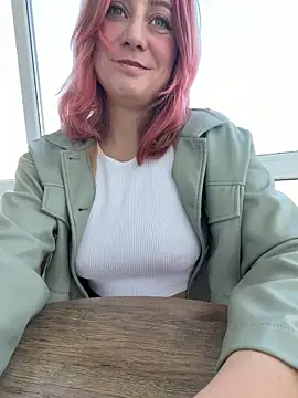 Snapshot of Puzdosia chatting on February 16, 6:20 am Puzdosia online show from February 16, 6:20 am