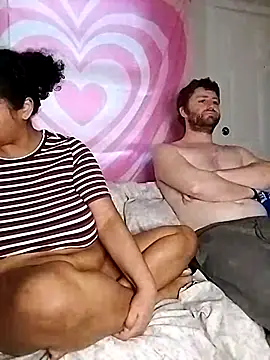 Snapshot of TasteeKitty chatting on February 28, 3:26 pm TasteeKitty online show from February 28, 3:26 pm