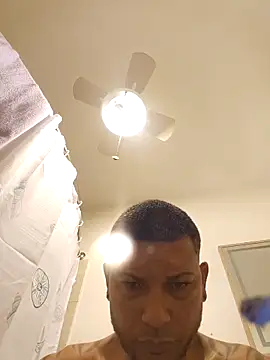 tropikboy online show from March 17, 9:45 am