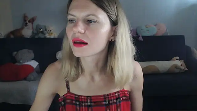 night is dark online show from September 9, 3:22 pm