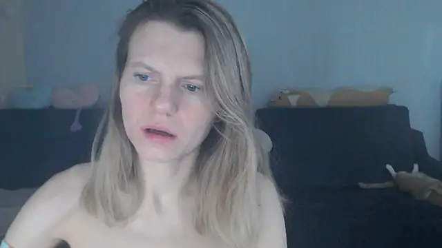 night is dark online show from March 9, 9:52 pm