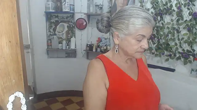 FunnyGrandma online show from April 14, 8:26 pm