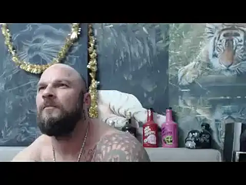 viking 30 online show from March 16, 7:07 pm